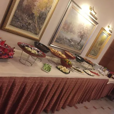 Hotel Continental Vorë