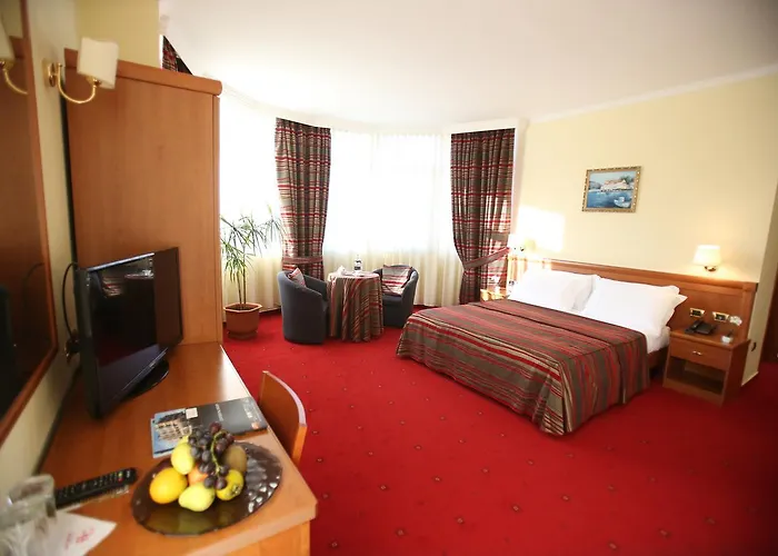 Continental Hotell Vorë