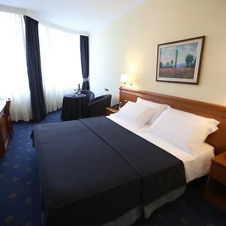 Continental Hotel