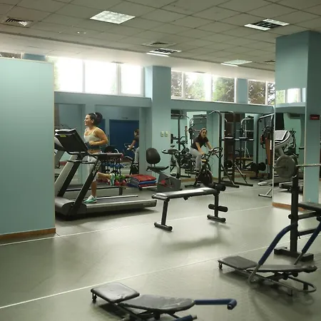 Otel Continental Vorë