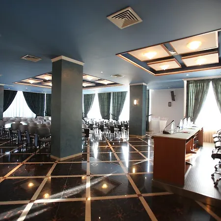 Hotel Continental Vorë