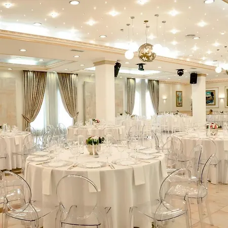 Continental Otel Vorë